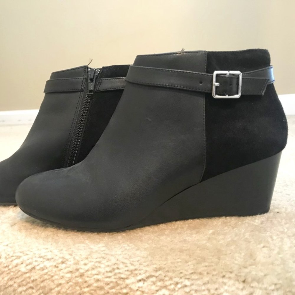 Vionic Shasta Wedge - Size 8 Black